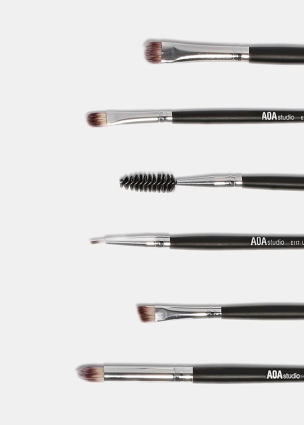 AOA 12-Piece AM Brush Set - Image 3