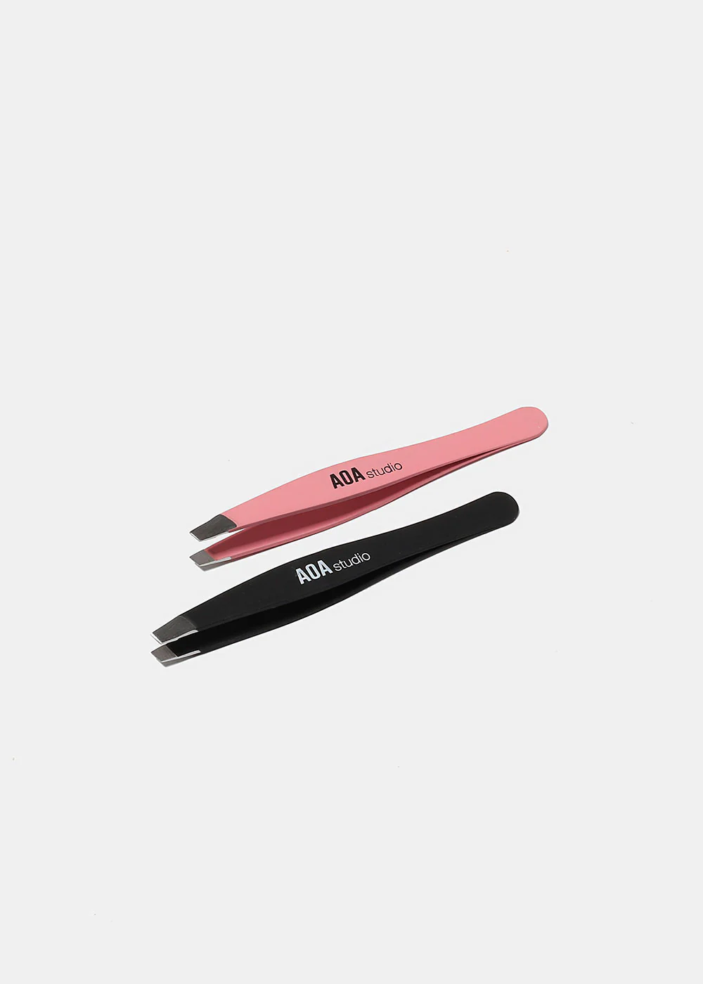AOA Precision Slant Tweezer - Black - Image 5