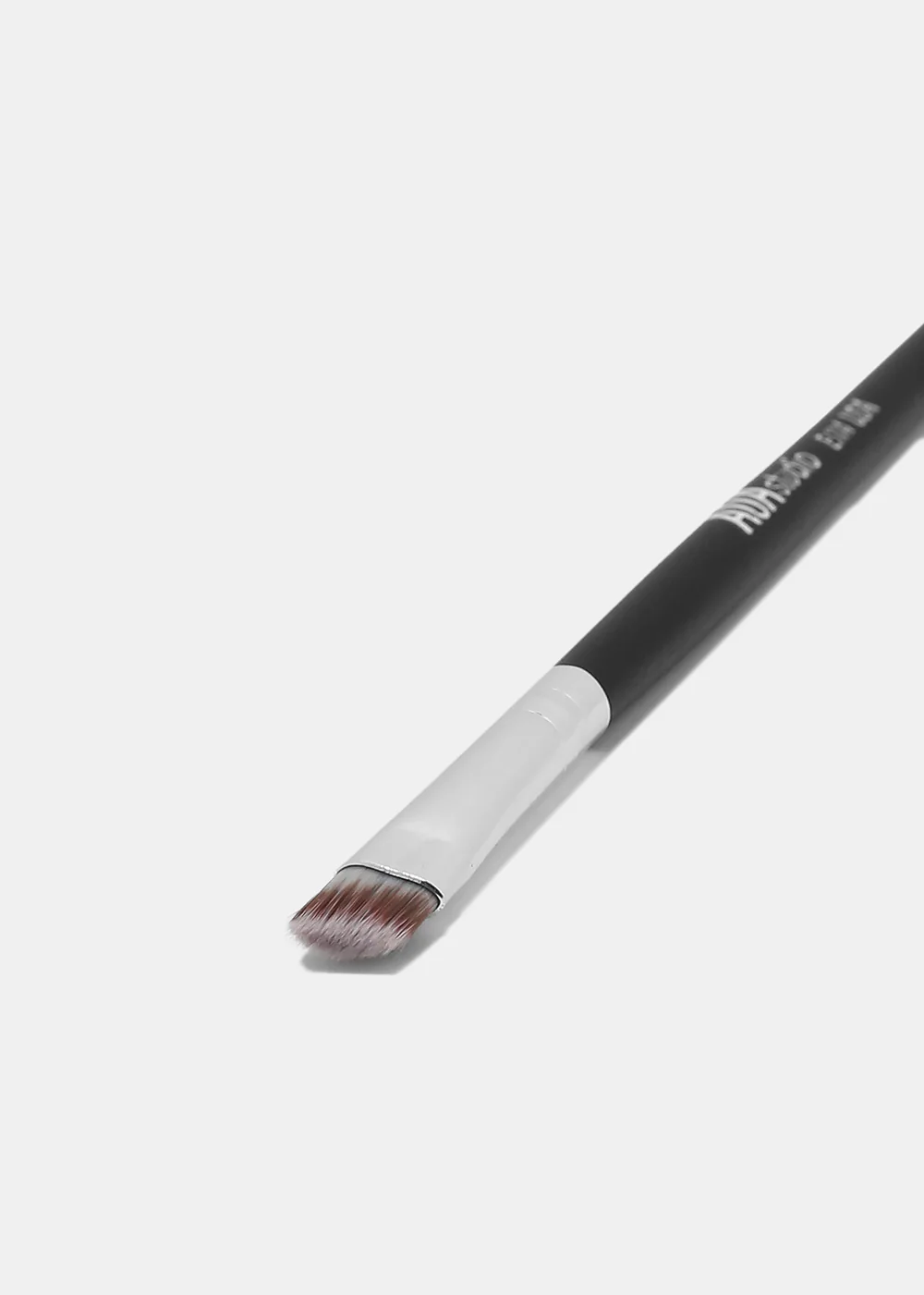 E114: Angled Brow Brush - Image 3