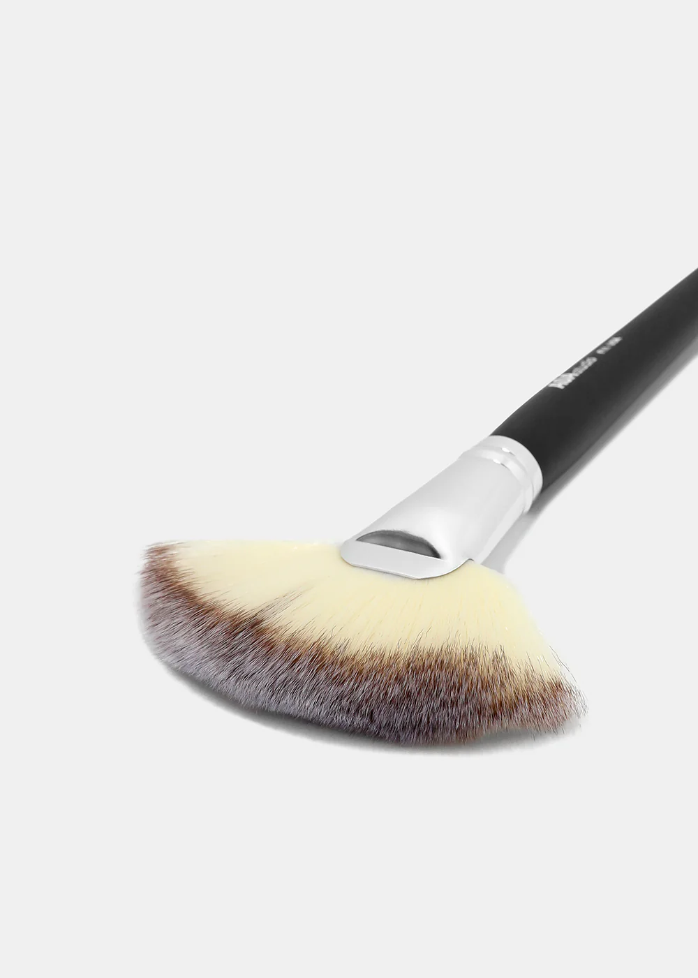 F11: Large Fan Brush - Image 3